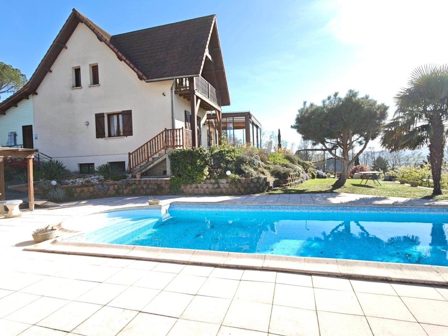 Maison 6 pièces 165 m²