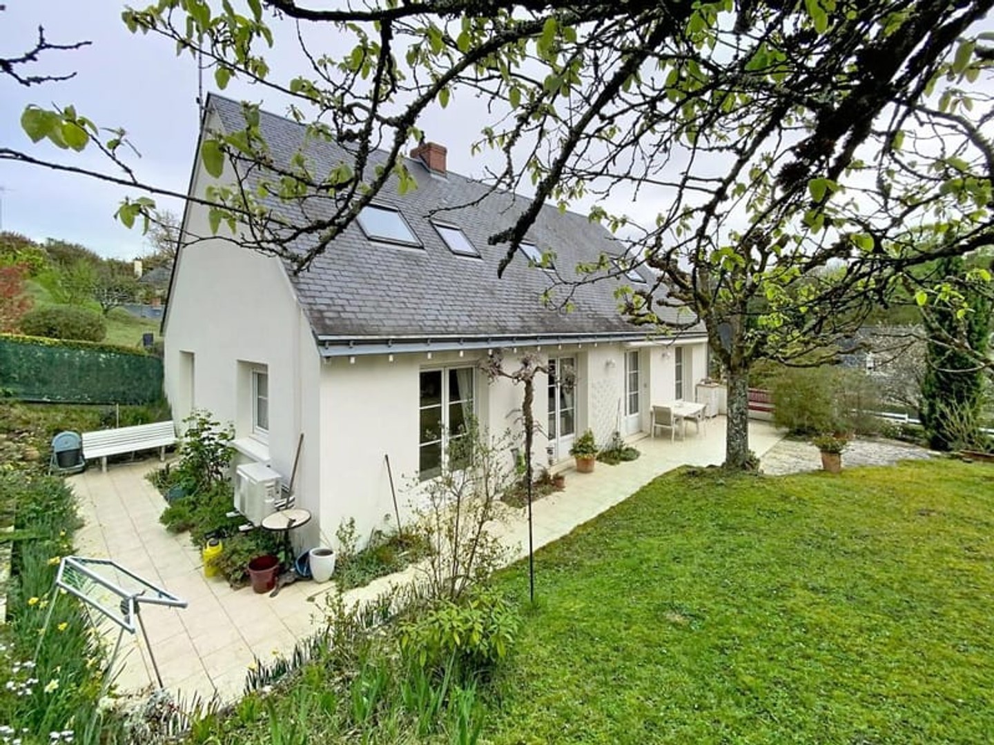 Maison À Vendre avec sous-sol complet