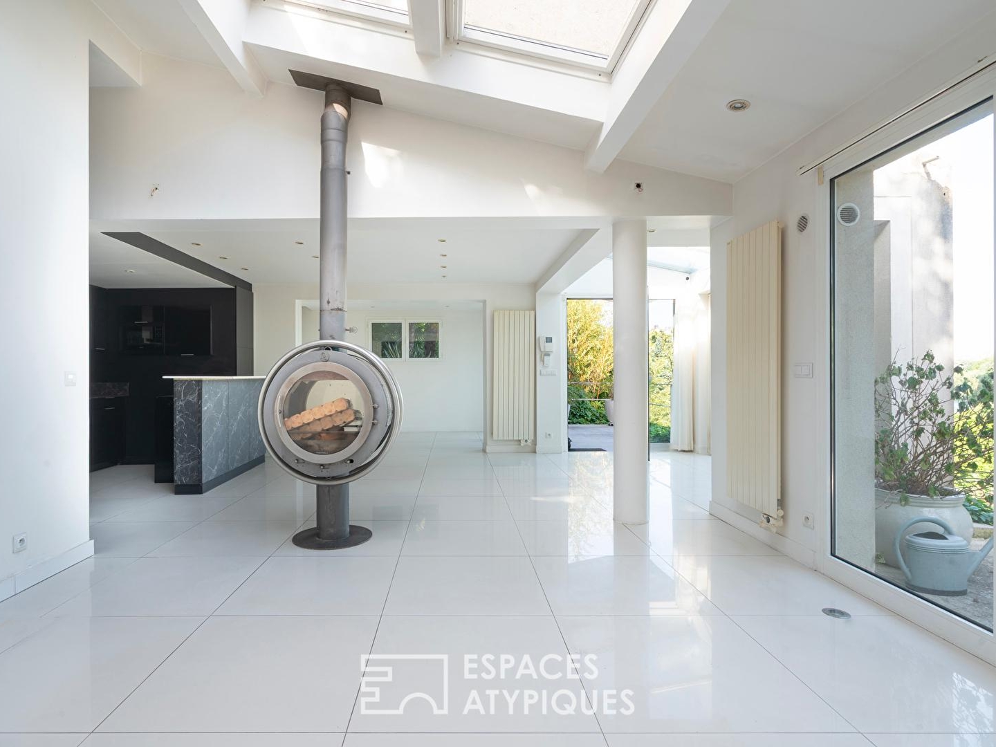 Maison d'architecte sur les bords de Marne