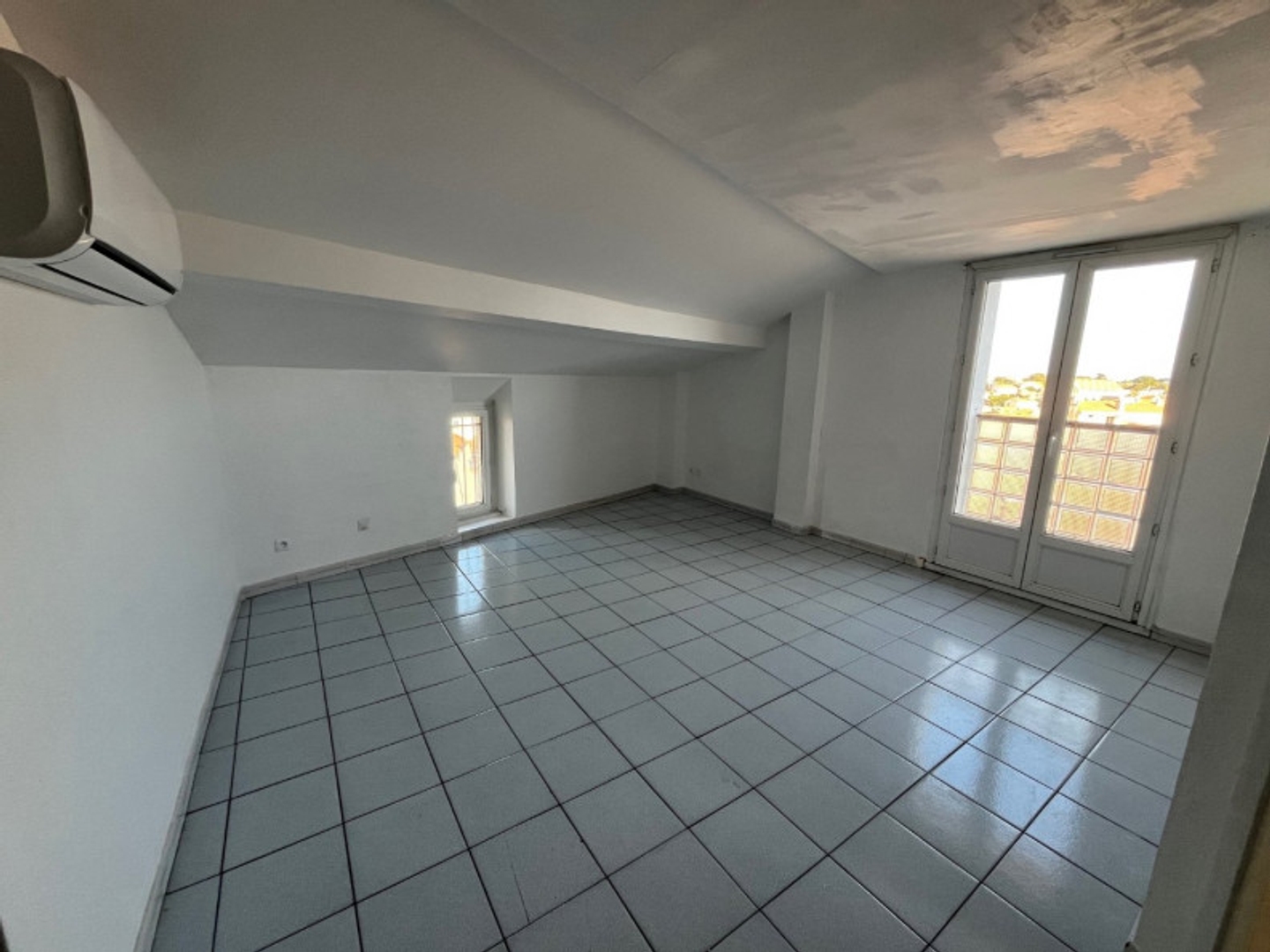 Appartement à vendre - 4 pièces - 69m2 - Béziers (34500)