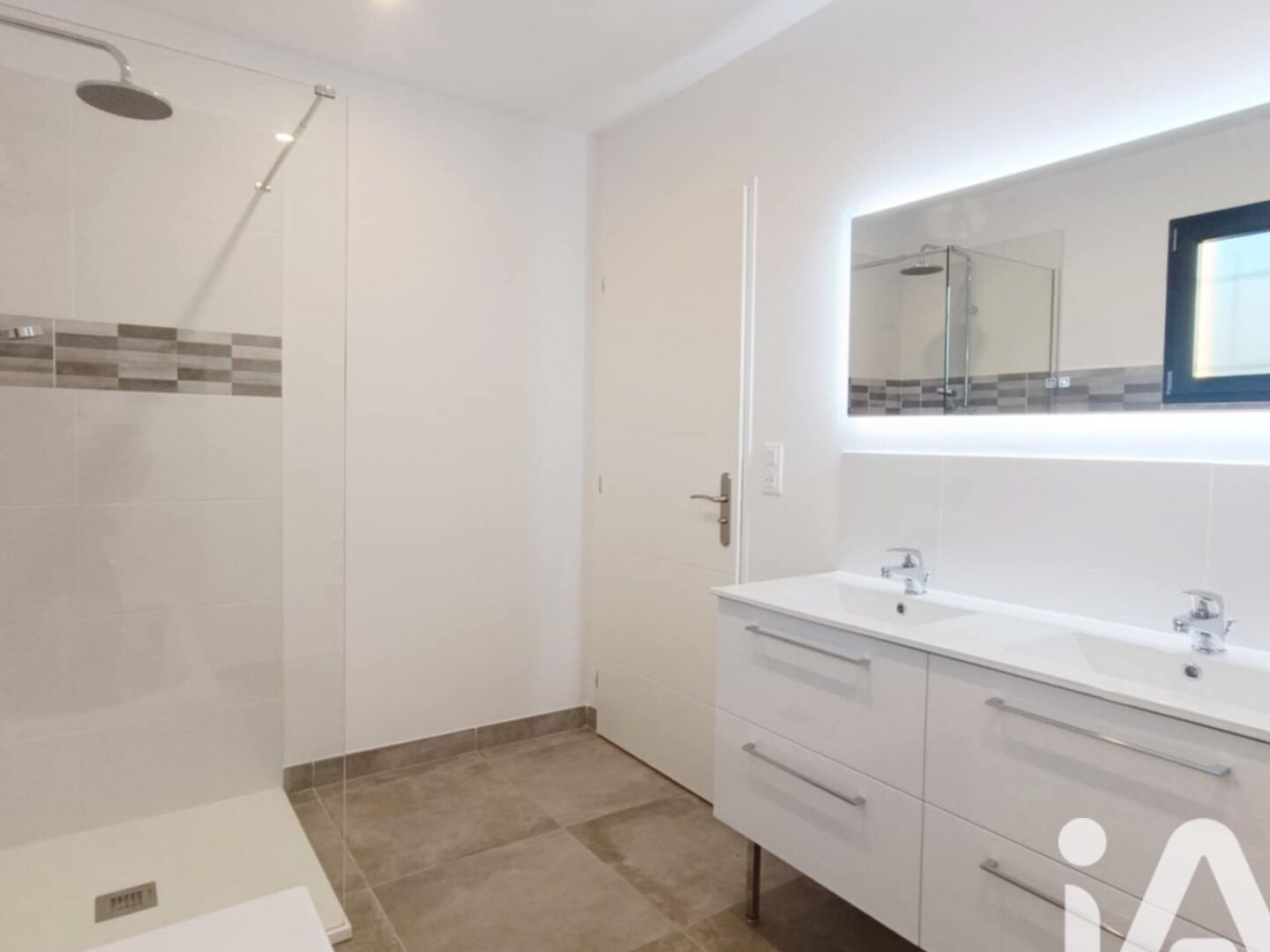 Maison à vendre - 4 pièces - 100m2 - Roujan (34320)
