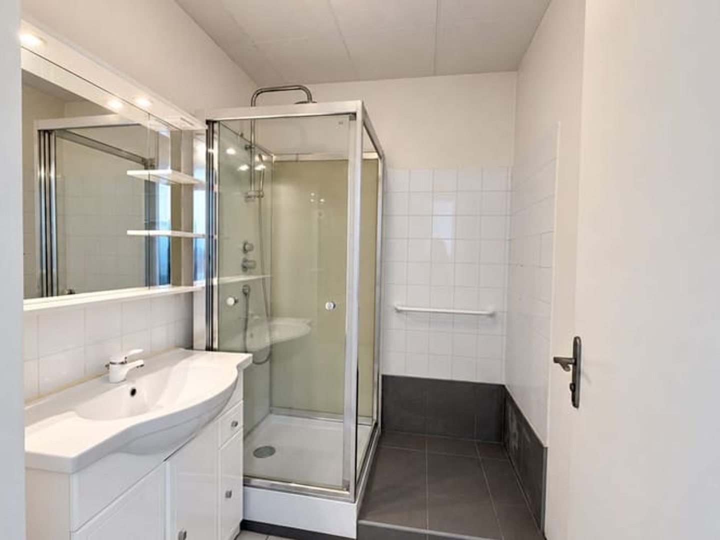 Appartement à vendre - 2 pièces - 47m2 - Bordeaux (33200)