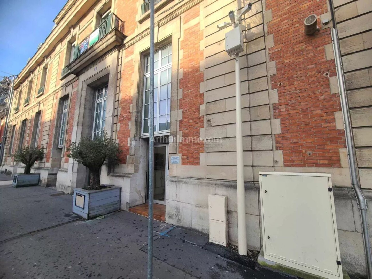 Boutique 1200 m²