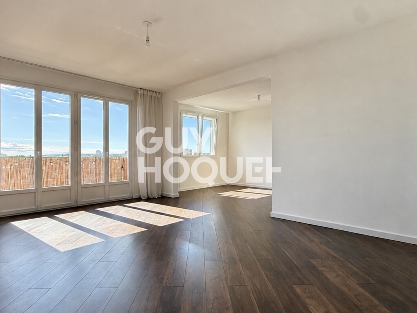 Appartement T4 lumineux - Balcon et garage