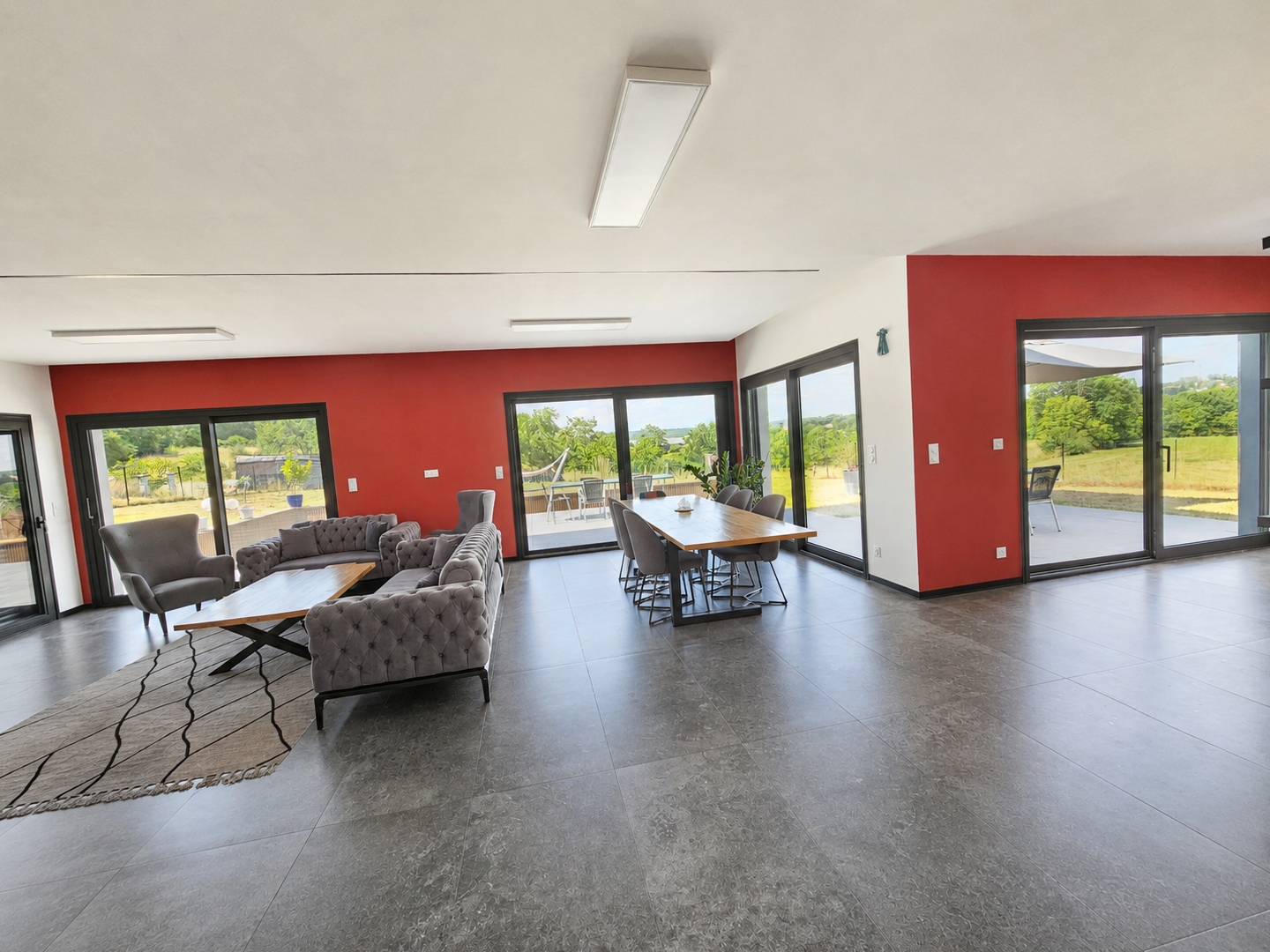 Maison à vendre - 6 pièces - 197m2 - Mirecourt (88500)