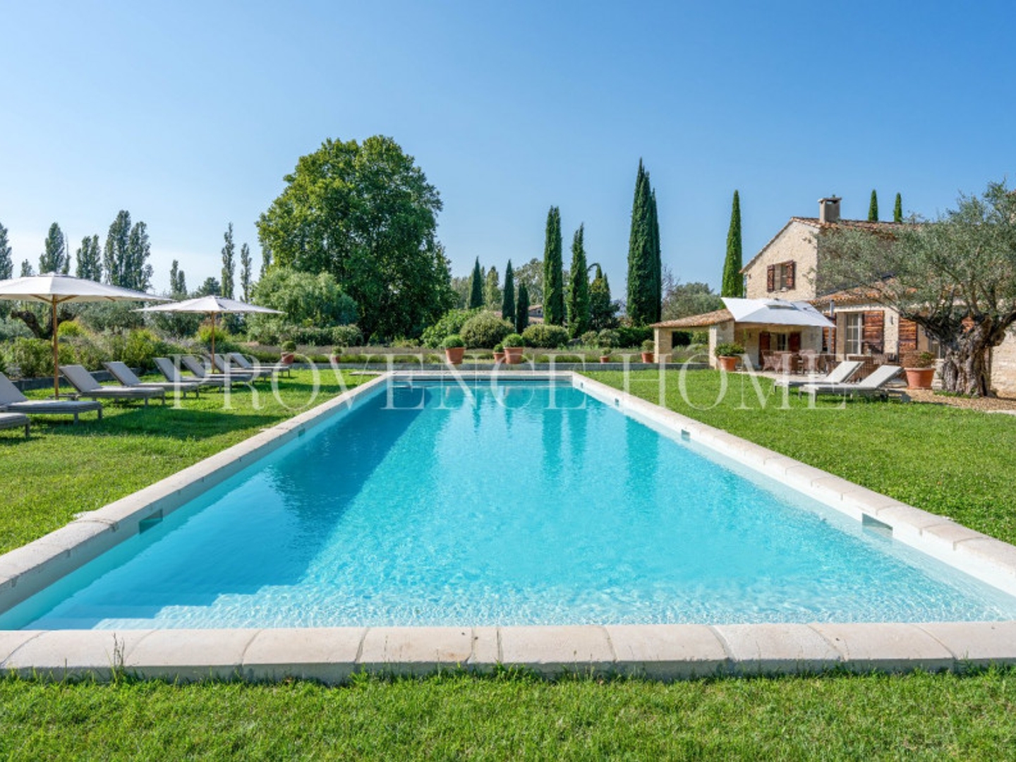 Maison à vendre - 12 pièces - 752m2 - Ménerbes (84560)