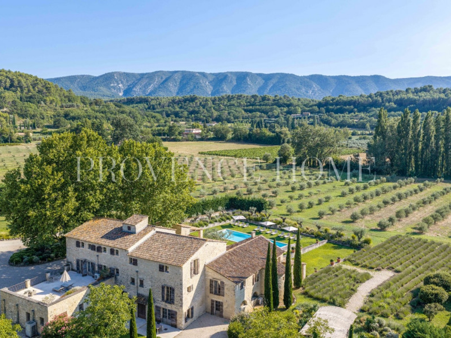 Maison à vendre - 12 pièces - 752m2 - Ménerbes (84560)