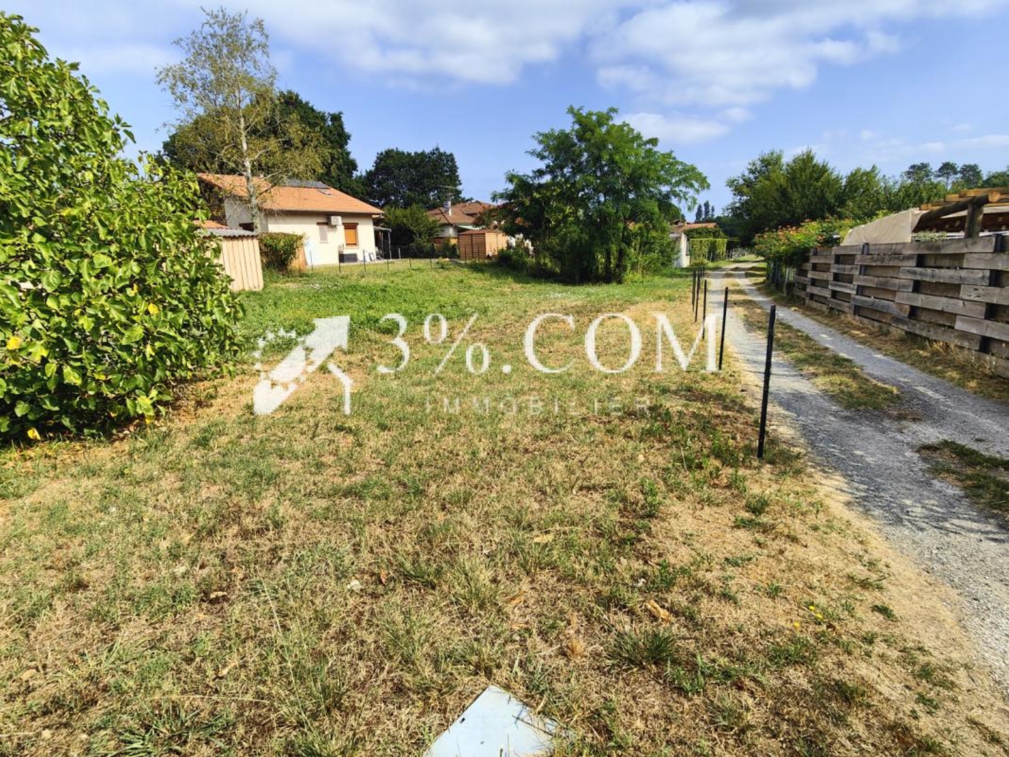 Terrain en individuel 700 m²