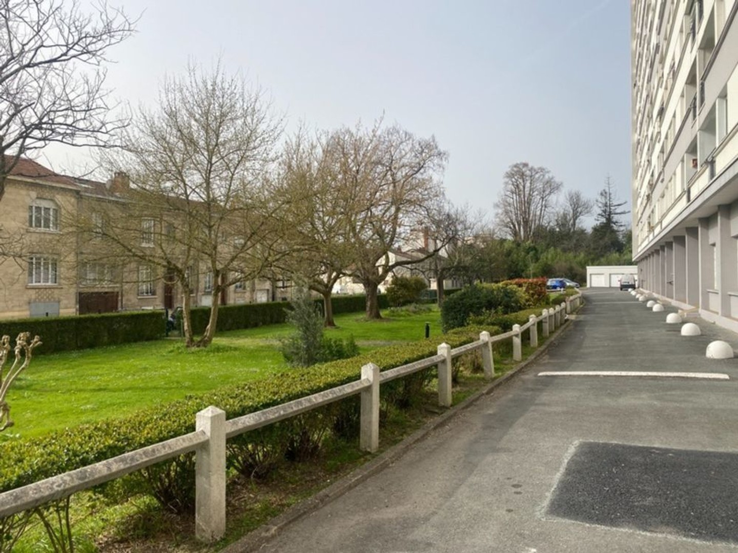 Parking / garage / box à vendre - Bordeaux (33000)