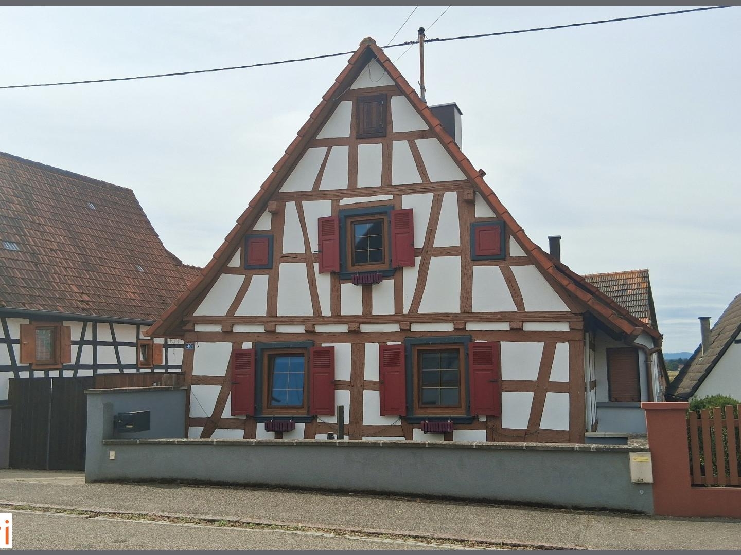 Maison alsacienne rénovée + dépendance + jardin