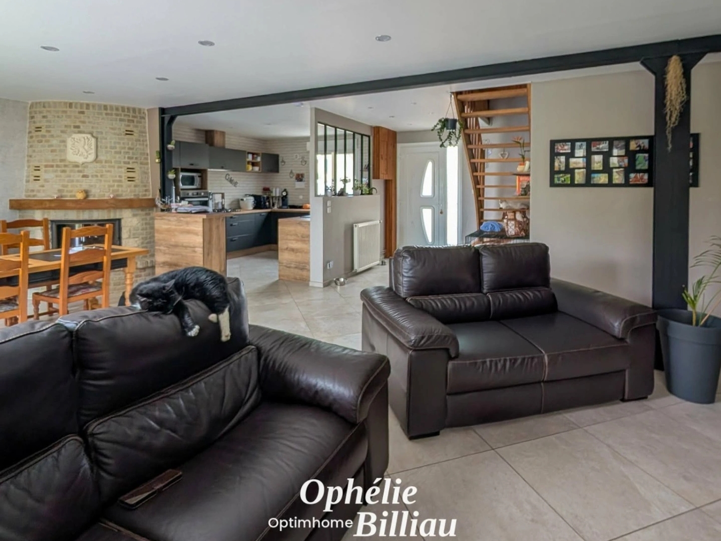 Maison à vendre - 6 pièces - 143m2 - Calonne-Sur-La-Lys (62350)