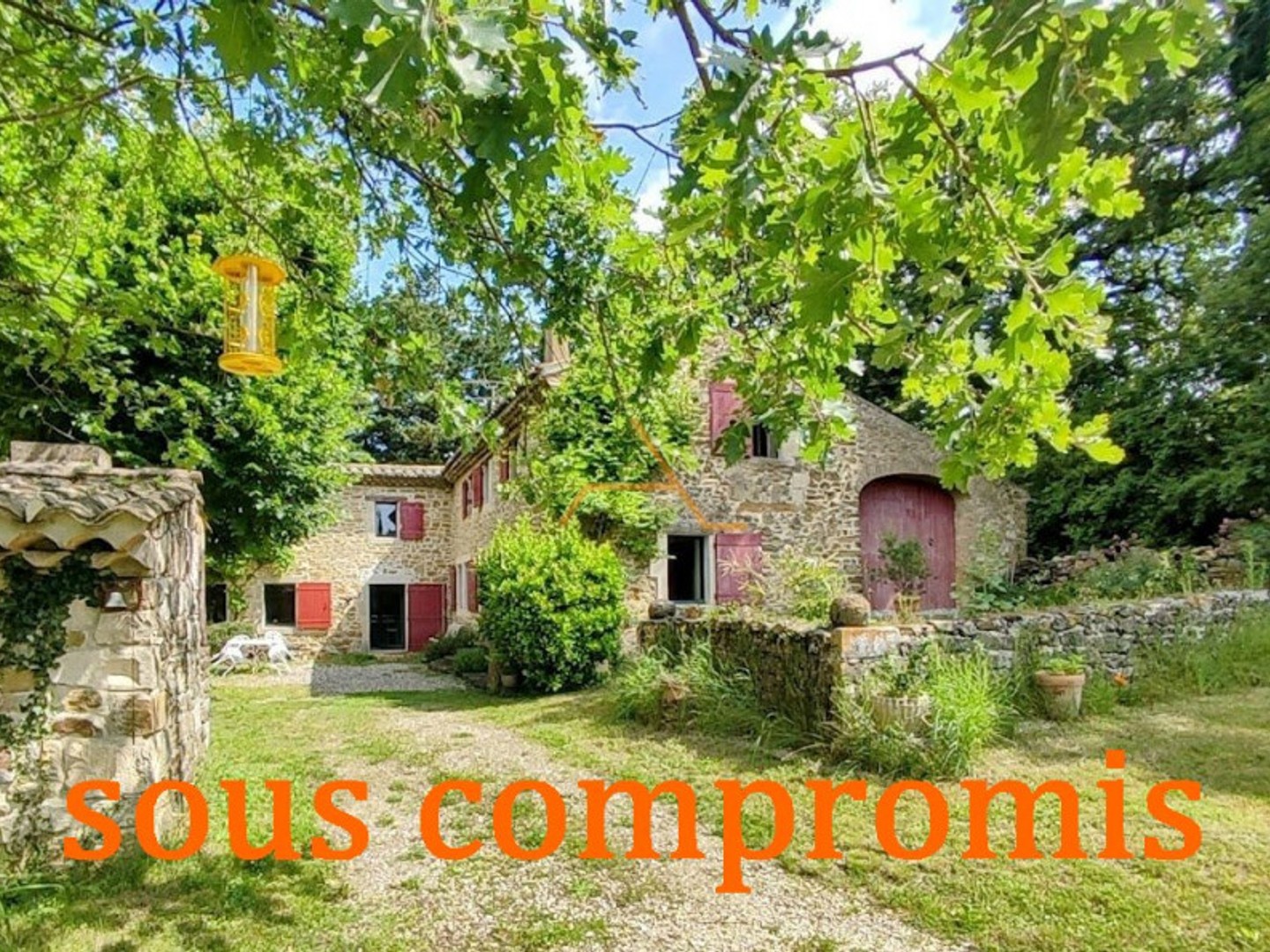 Maison en pierre 5 pièces 190 m²