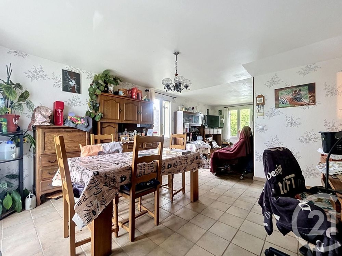Maison à vendre - 4 pièces - 144m2 - Saint-Pourçain-Su... (03500)