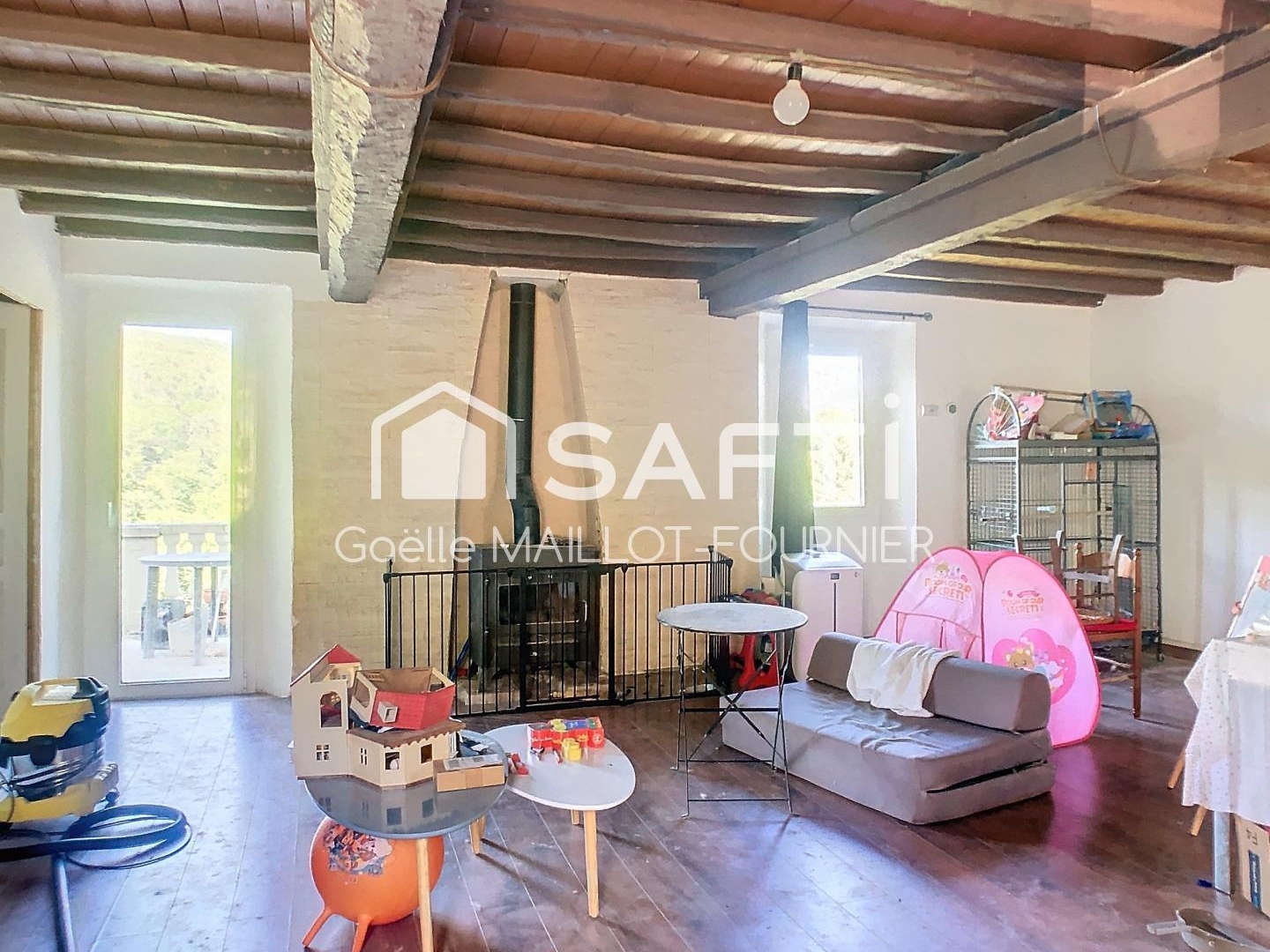 Maison à vendre - 12 pièces - 237m2 - Saint-Laurent-De-... (66260)