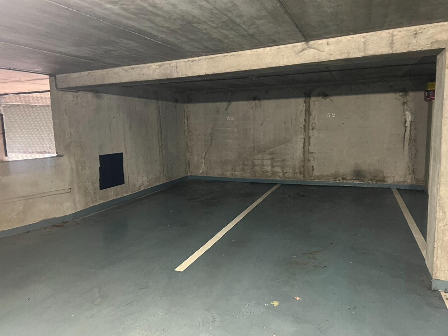 Parking 30 m²