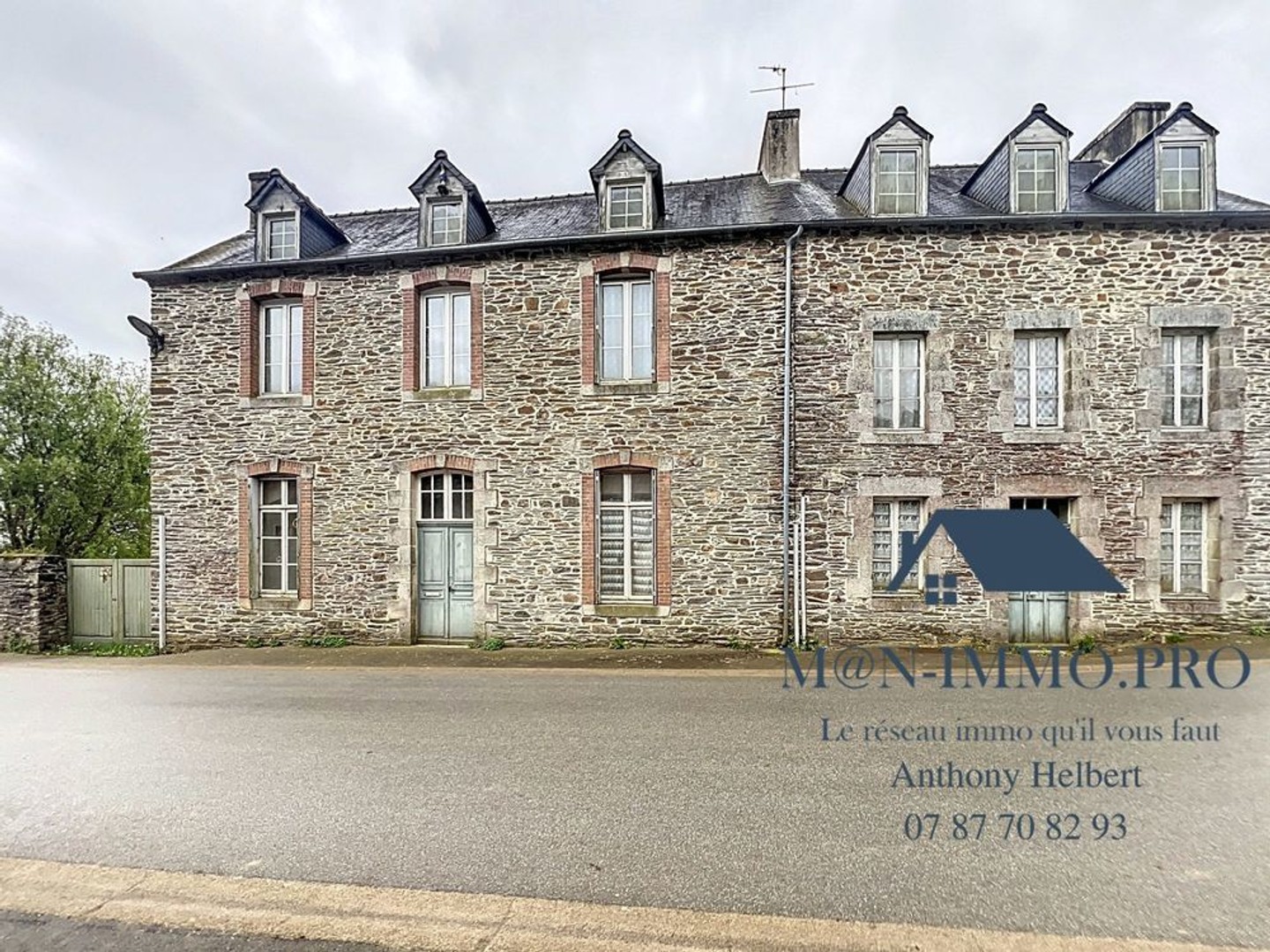 Maison à rénover bourg Uzel