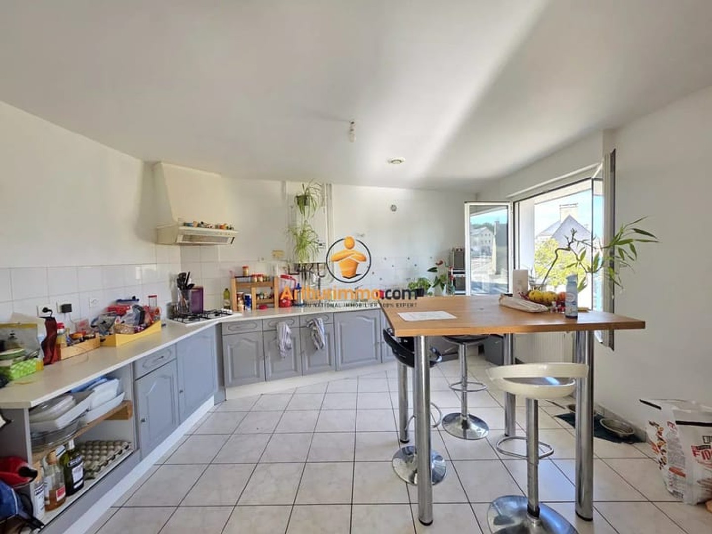 À vendre - Appartement T4 - loué