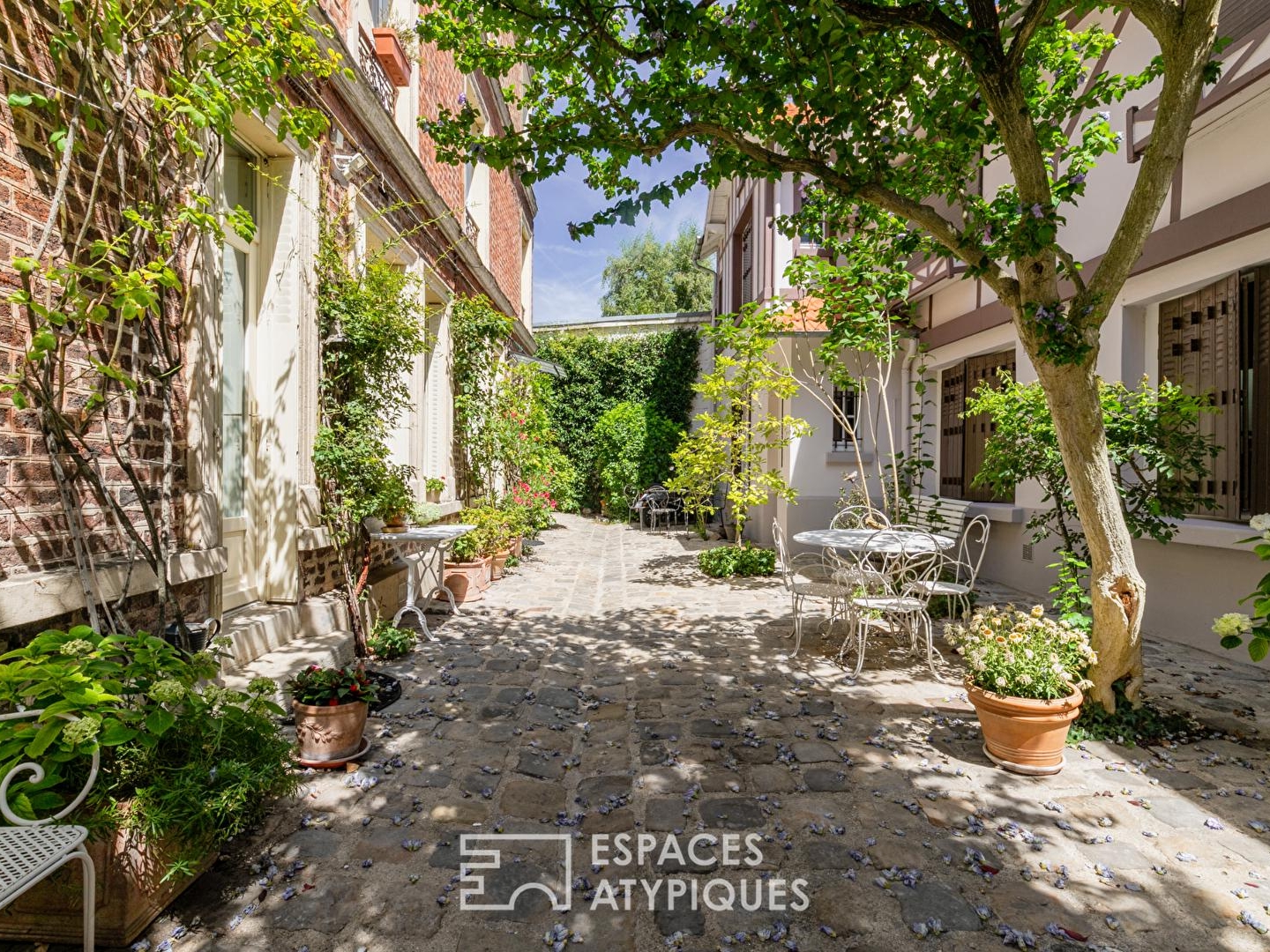 Appartement à vendre - 3 pièces - 81m2 - Paris 14e (75014)