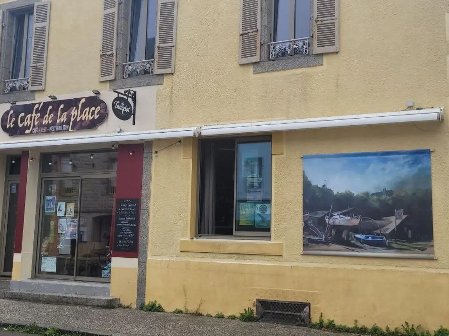 Fonds de commerce 7 pièces 158 m²