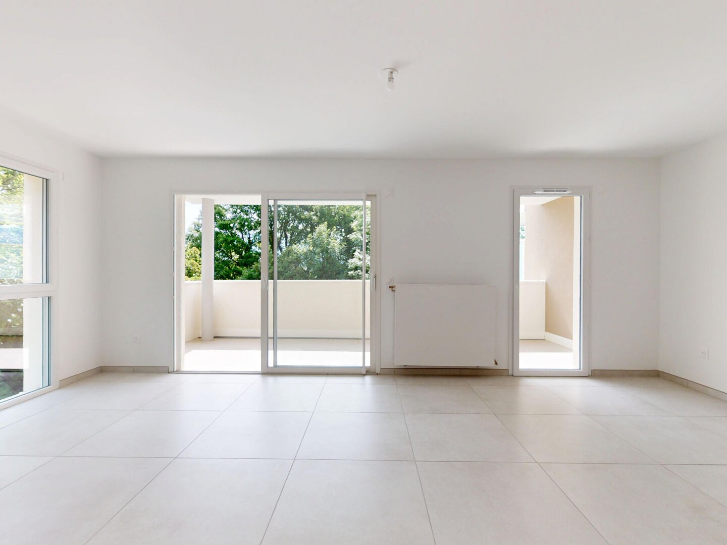 T4 de 83 m² , année 2024 , 1er étage
