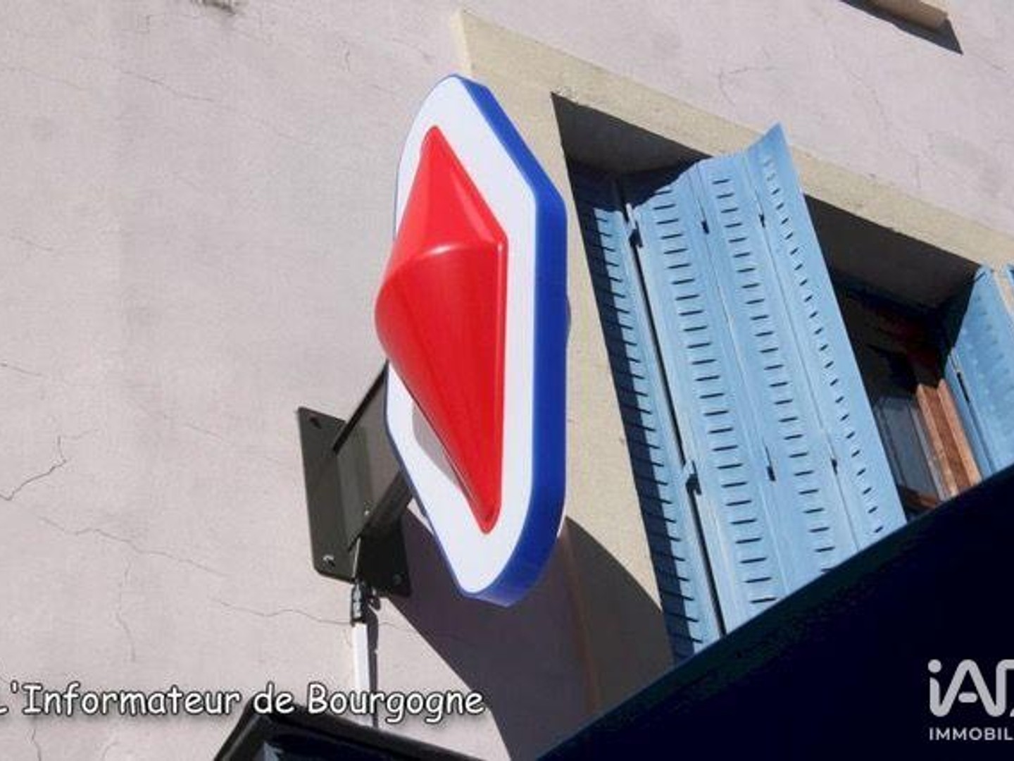 Immeuble commercial 80 m²