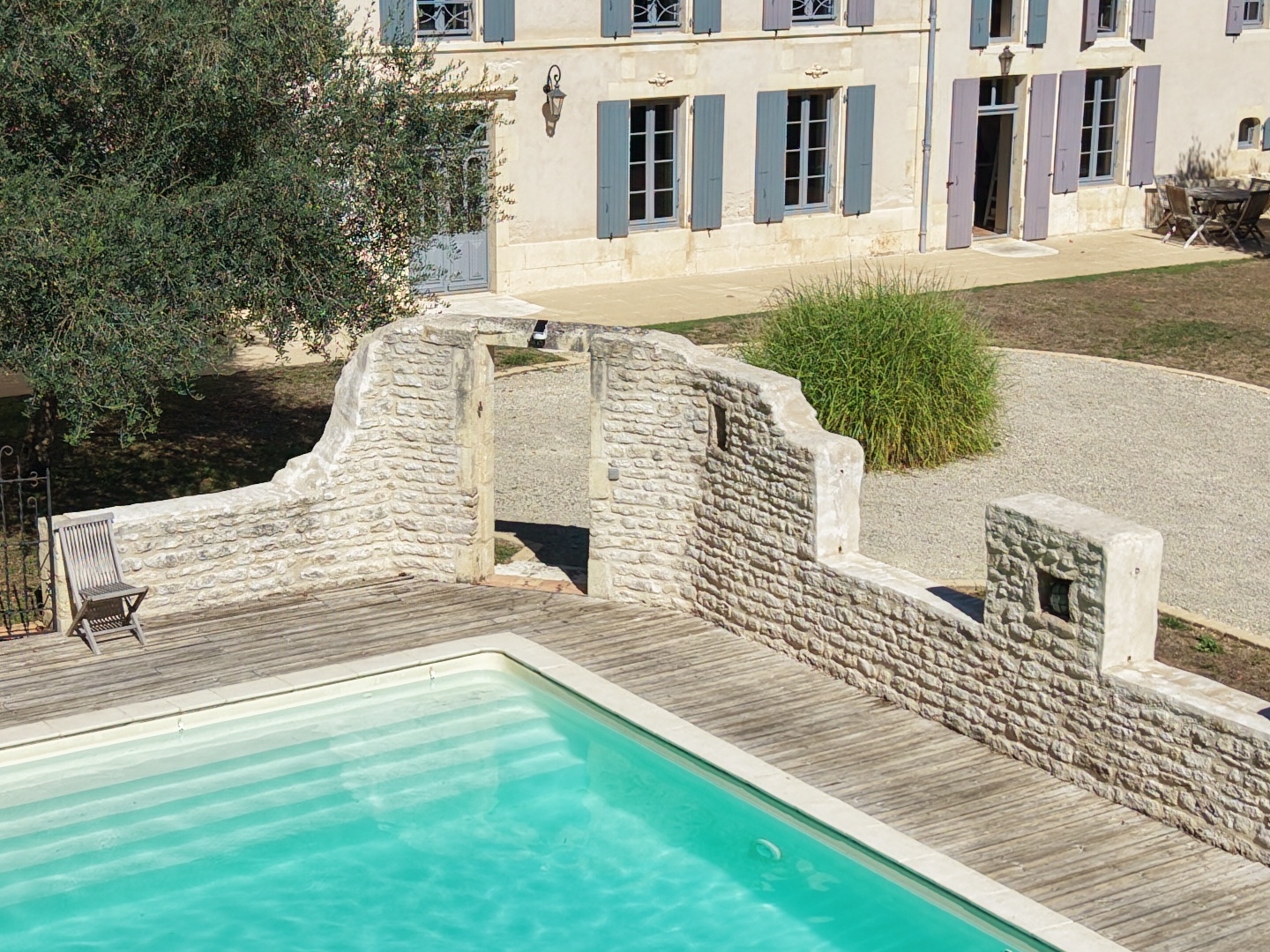 Maison 10 pièces 330 m²