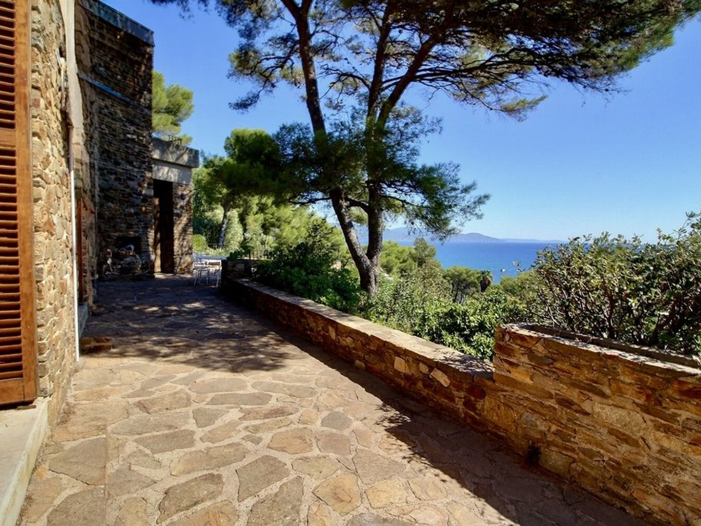 Maison à vendre - 265m2 - Bormes-Les-Mimosas (83230)