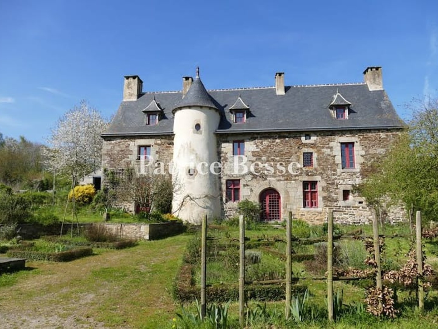 Manoir 10 pièces 180 m²