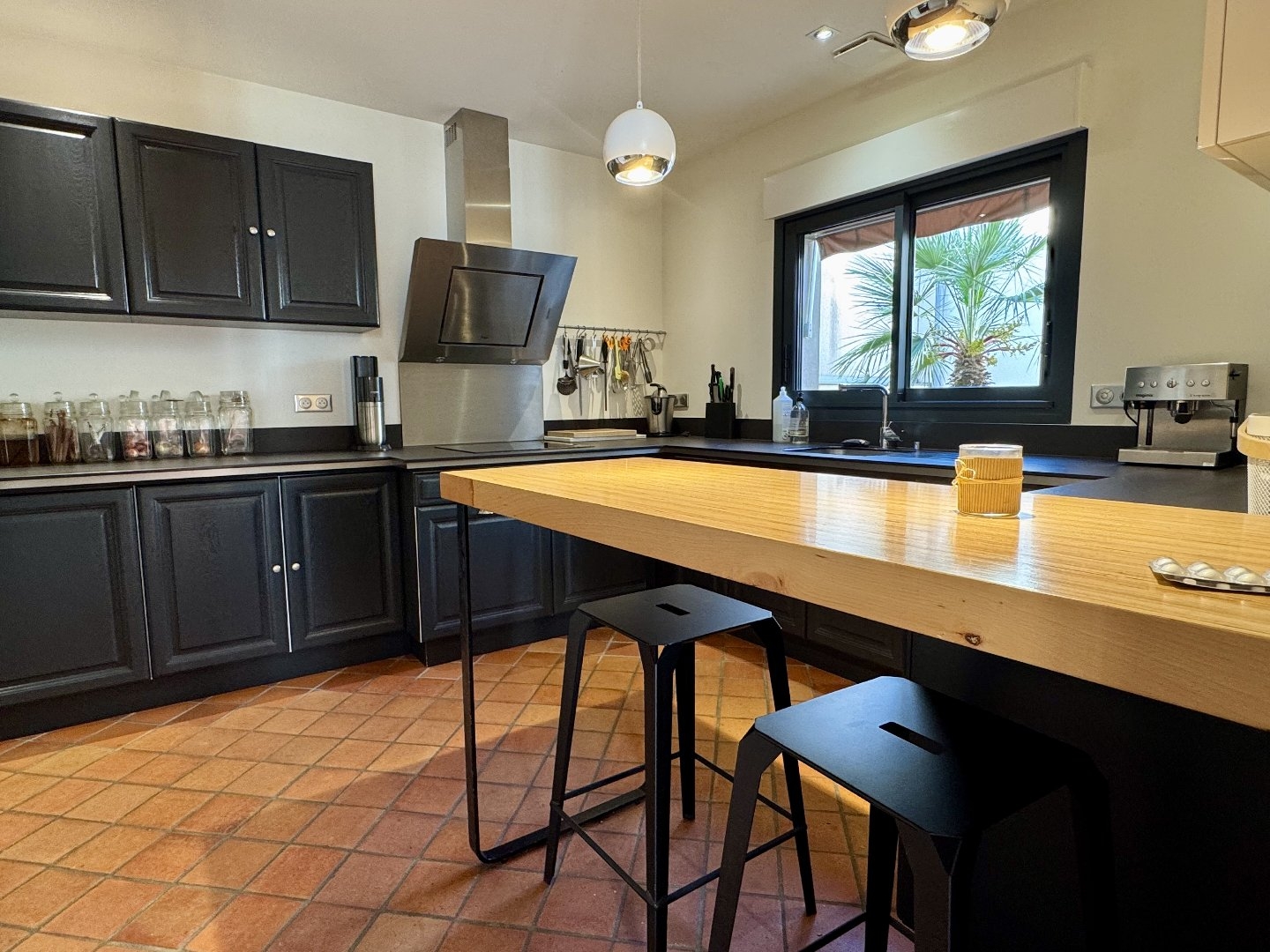 Immeuble à vendre - 6 pièces - 170m2 - Montaigu-Vendée (85600)