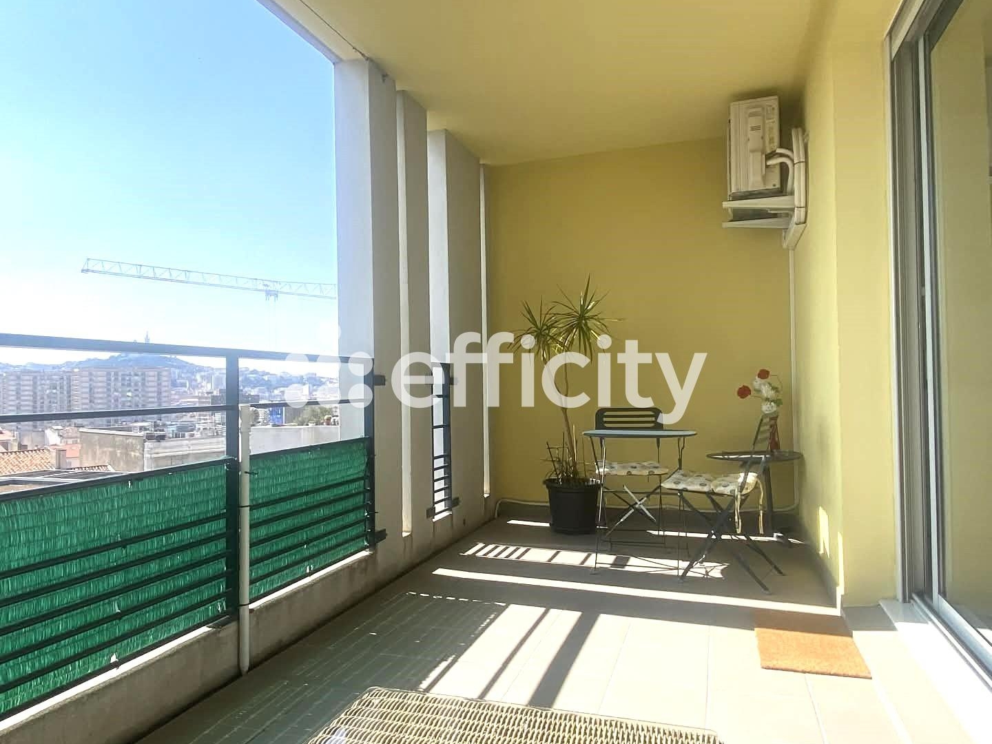 Appartement à vendre - 1 pièce - 49m2 - Marseille 1e (13001)