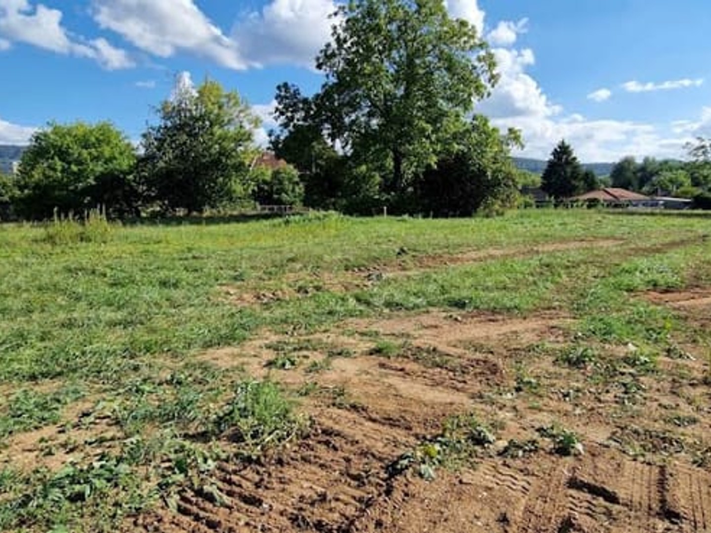 Terrain 760 m²