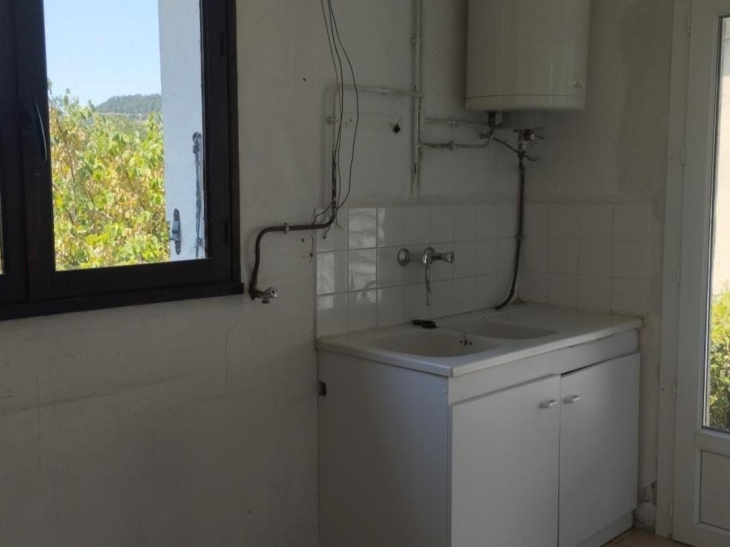 Maison à vendre - 4 pièces - 92m2 - Barre-Des-Cévennes (48400)