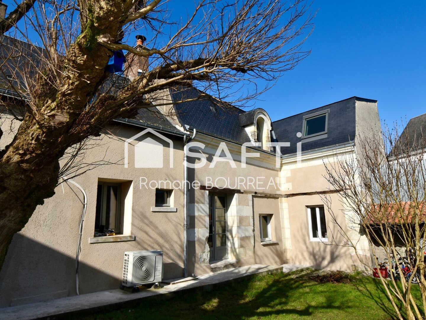 Maison à vendre - 7 pièces - 178m2 - Thilouze (37260)