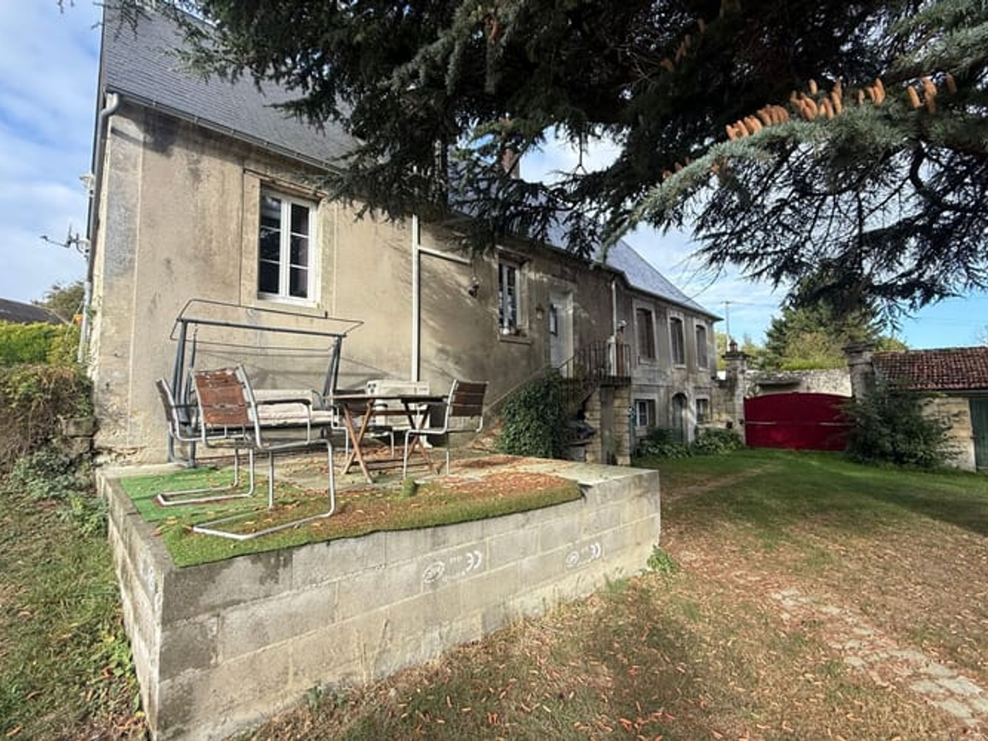 Maison à vendre - 4 pièces - 250m2 - Montbavin (02000)
