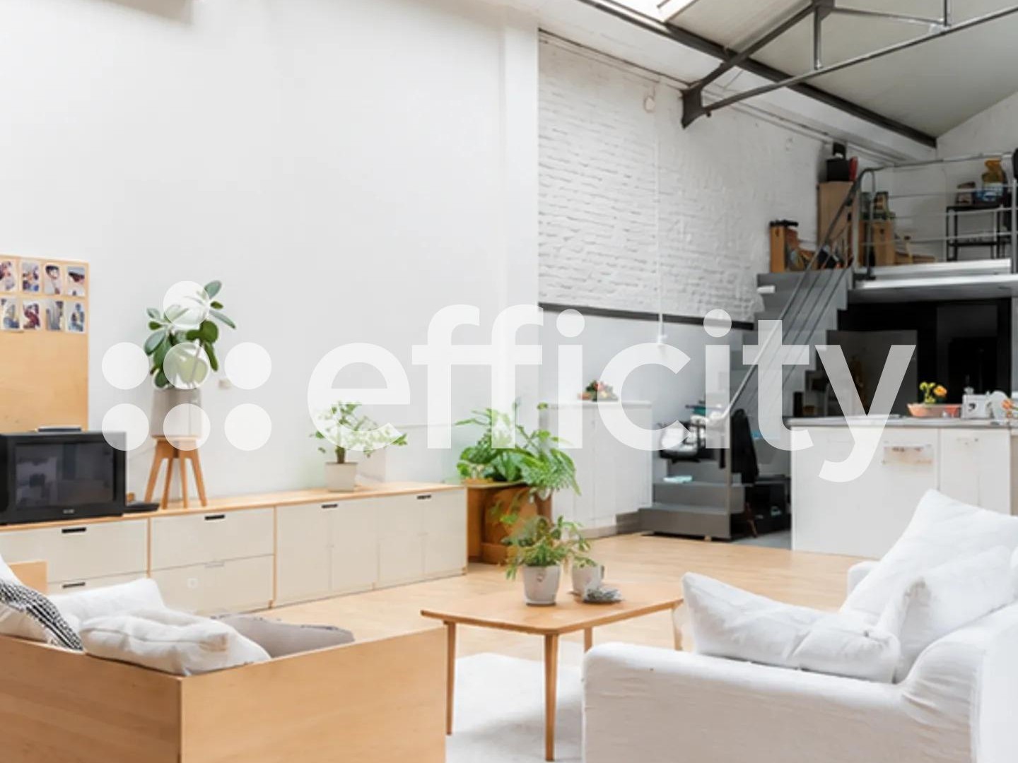 Maison 7 pièces 270 m²