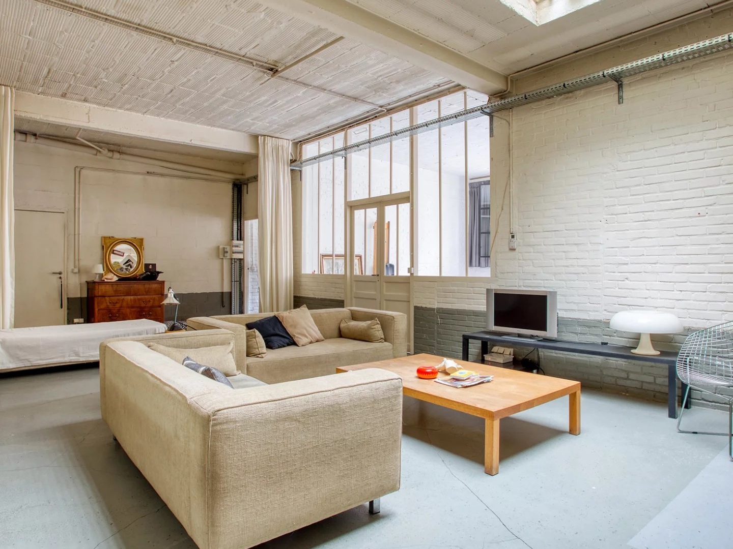 Appartement à vendre - 5 pièces - 159m2 - Le Pré-Saint-Gervais (93310)