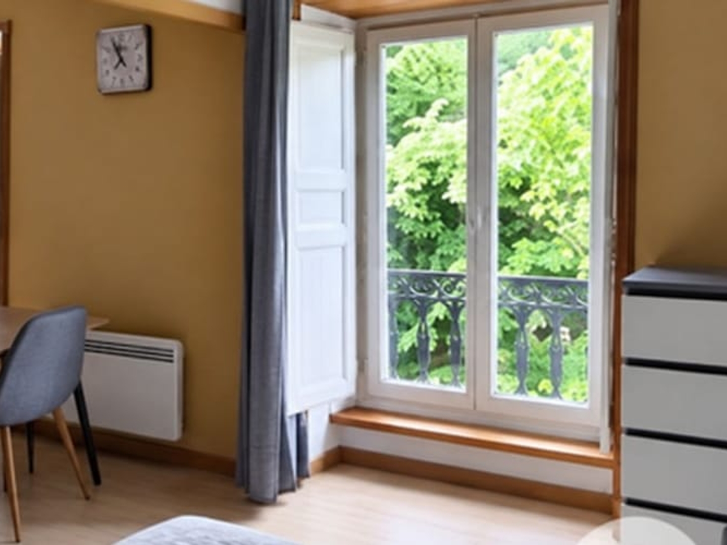 Appartement à vendre - 1 pièce - 26m2 - Bagnères-De-Luchon (31110)