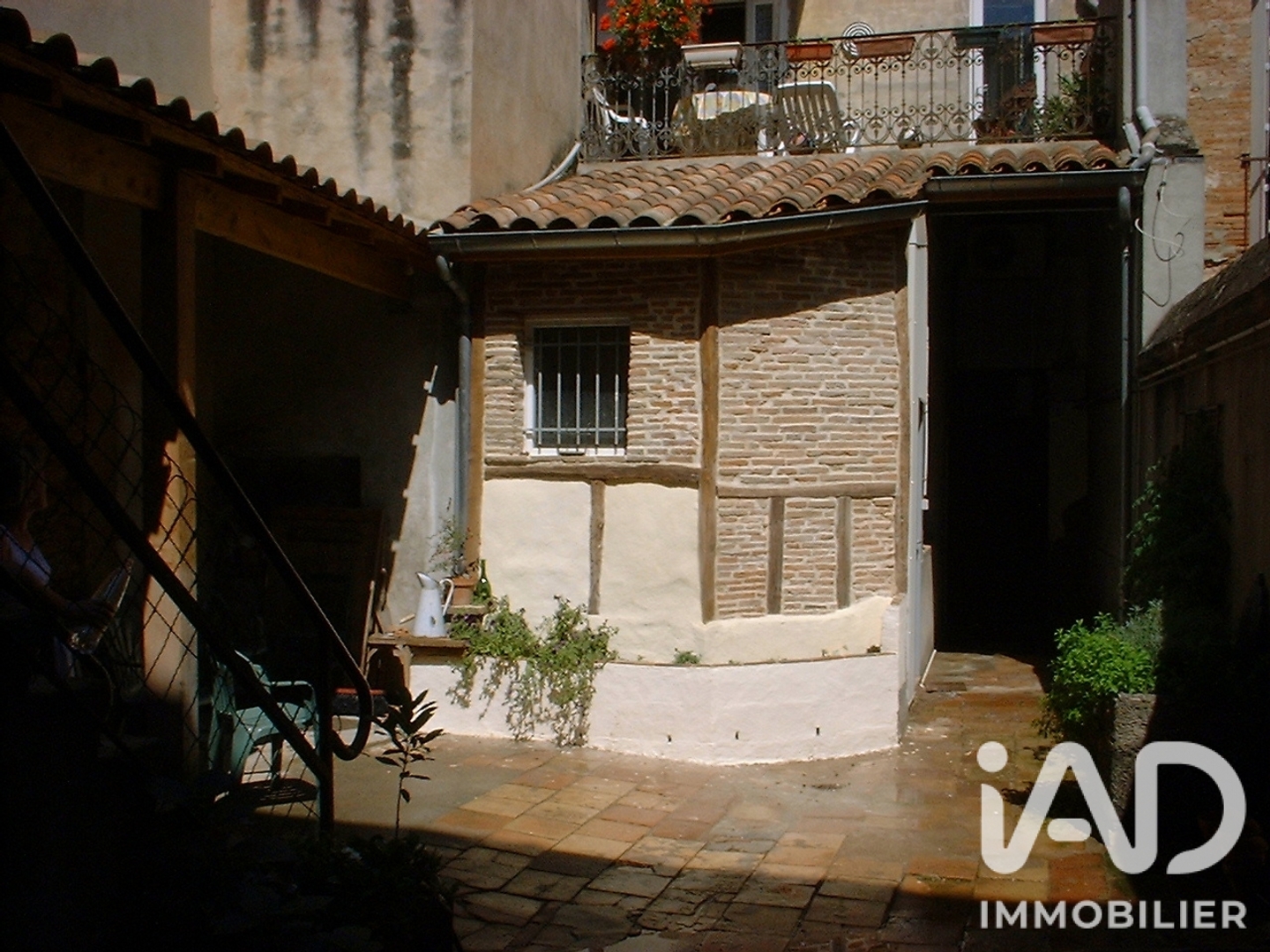 Immeuble à vendre - 282m2 - Gaillac (81600)