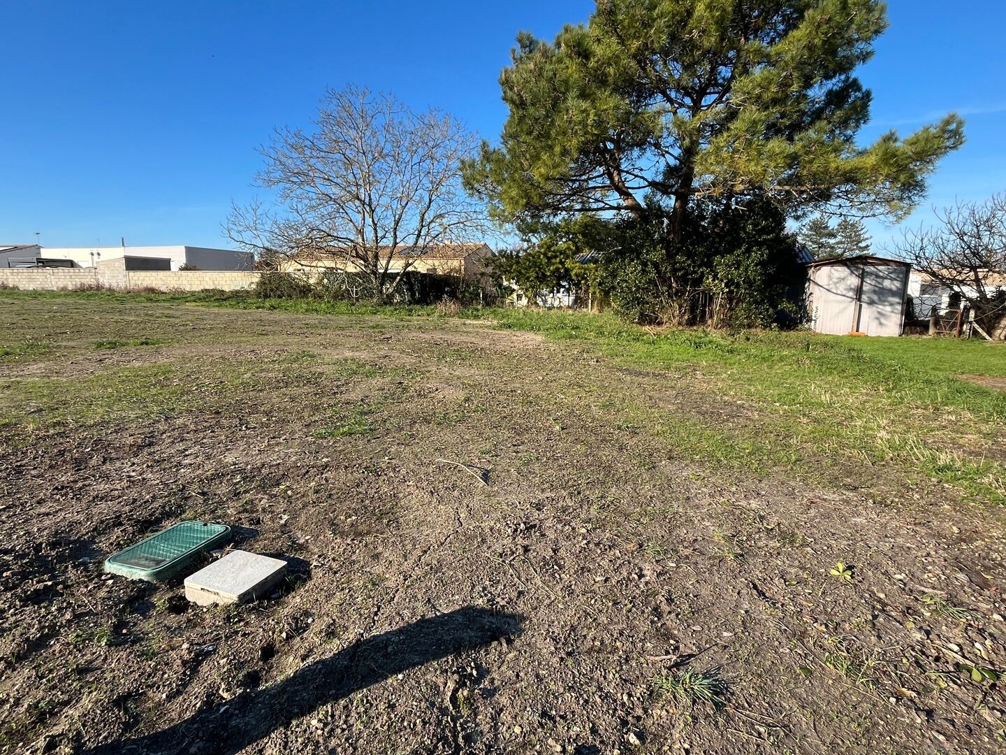 Terrain 440 m²