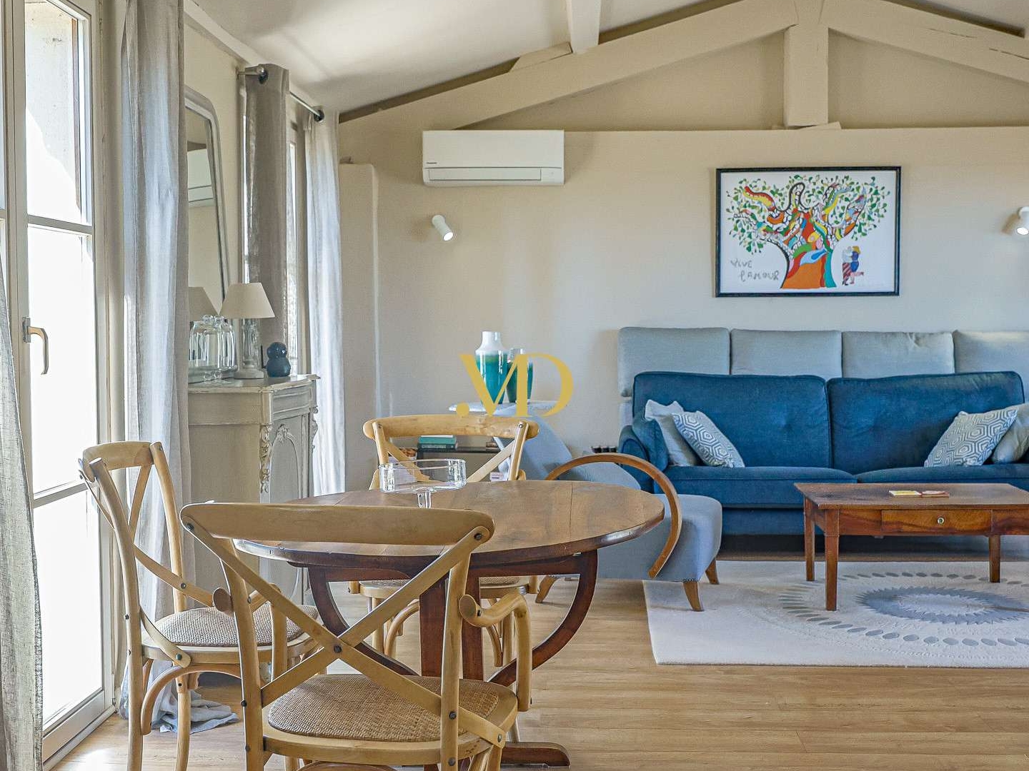 Maison 10 pièces 350 m²