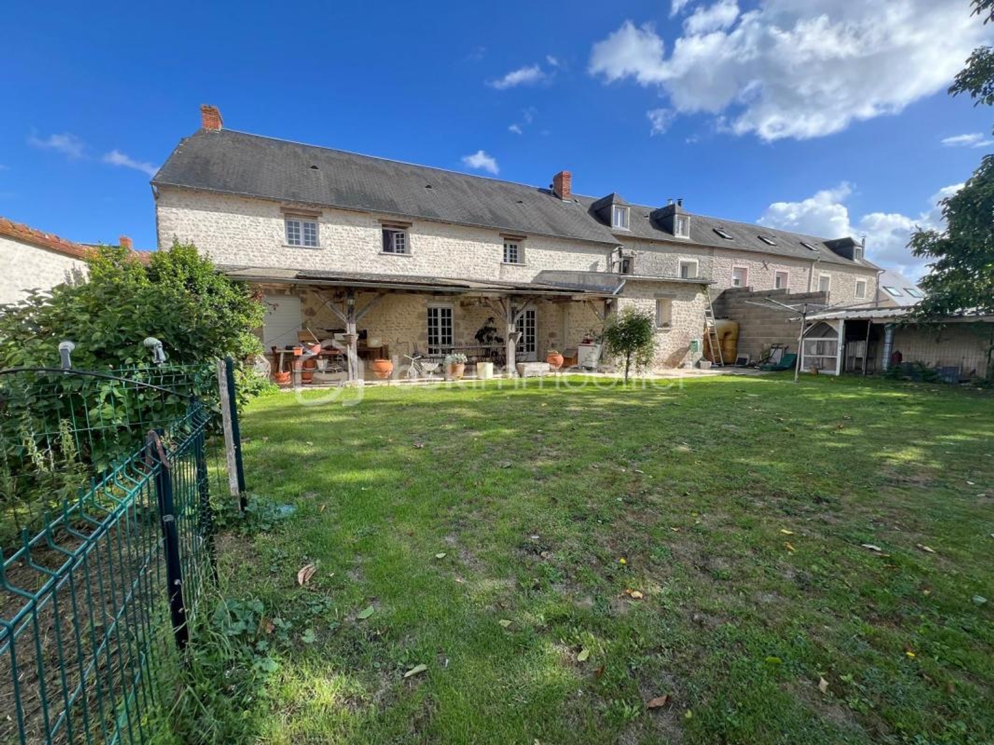 Maison à vendre - 7 pièces - 176m2 - Angerville (91670)