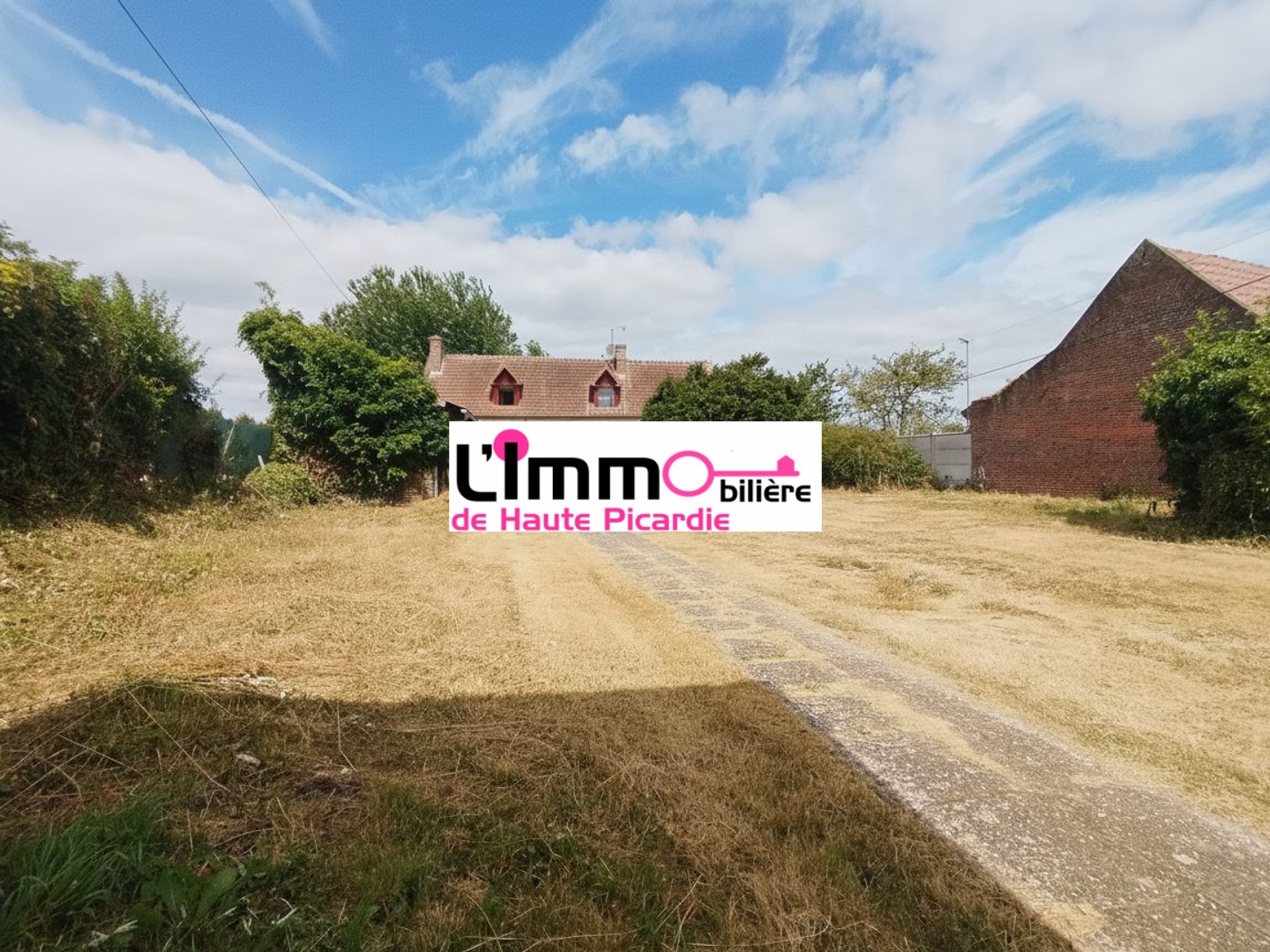 ? Maison de Campagne avec Grandes Dépendances et Grand Jardi