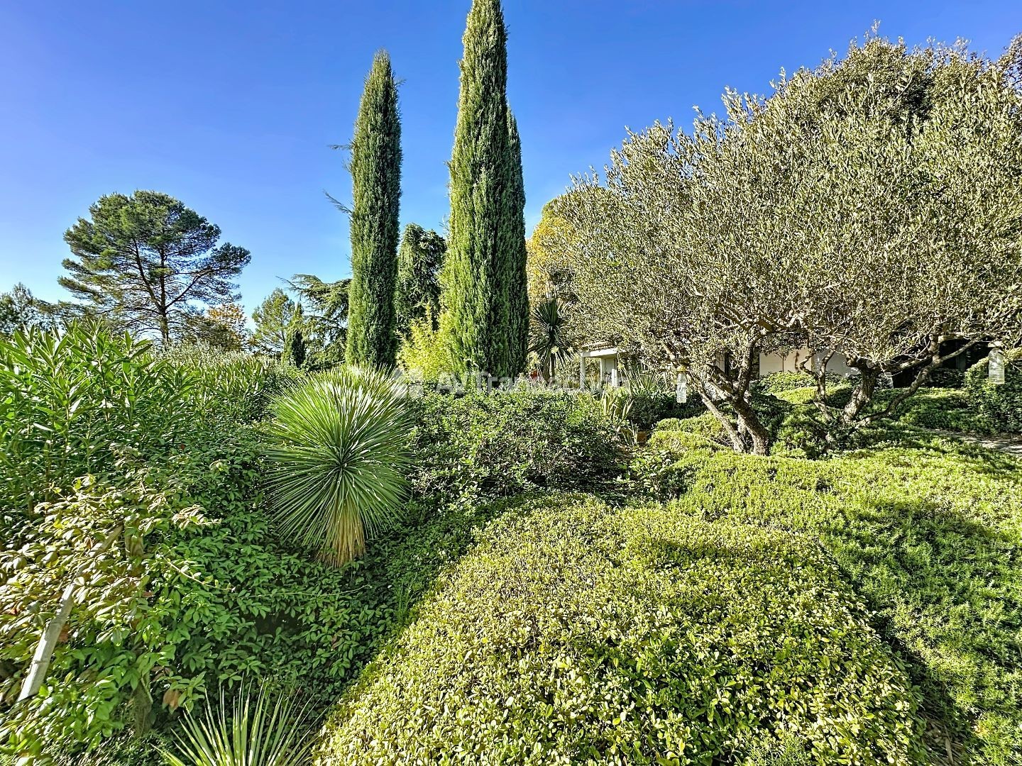 Maison à vendre - 160m2 - Lorgues (83510)