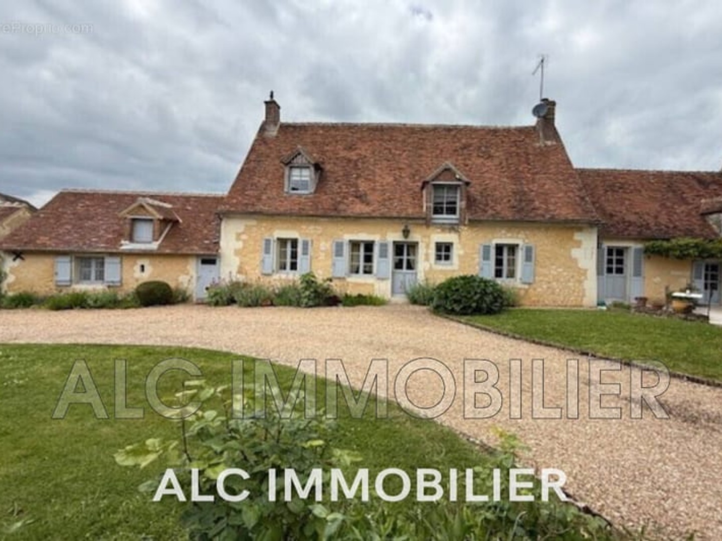 Maison à Courcerault