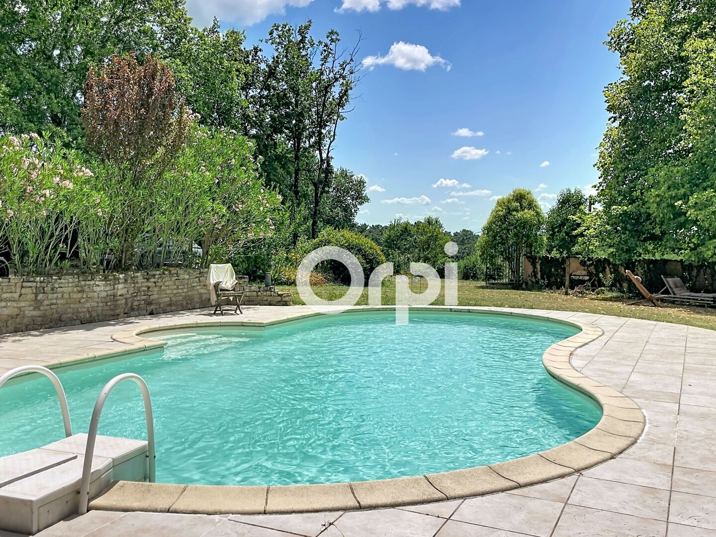 Maison à vendre - 5 pièces - 220m2 - Lunas (24130)