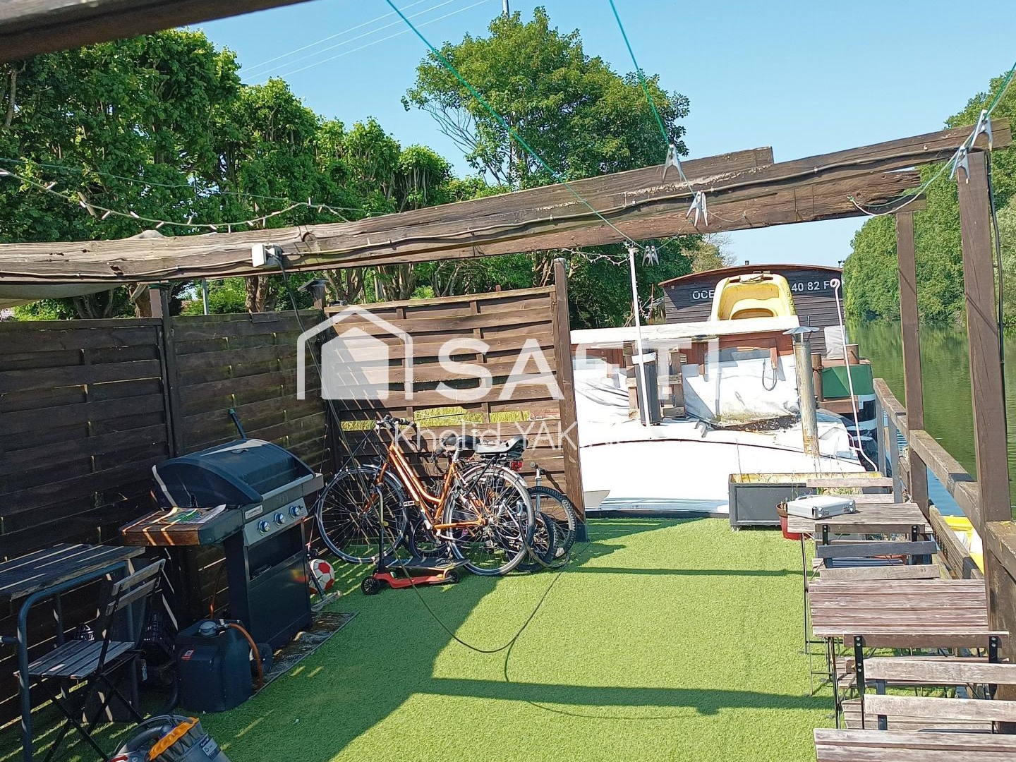 Autre à vendre - 5 pièces - 160m2 - Les Mureaux (78130)