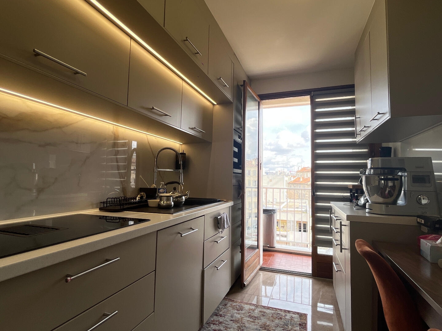Appartement à vendre - 4 pièces - 75m2 - Marseille 3e (13003)