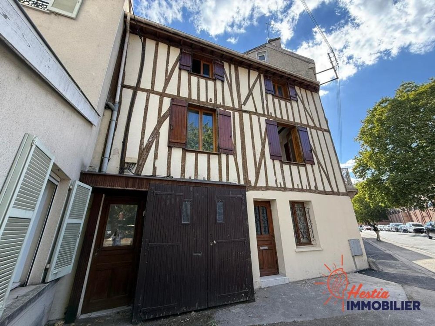 Immeuble à vendre - 7 pièces - 137m2 - Châlons-En-Champagne (51000)