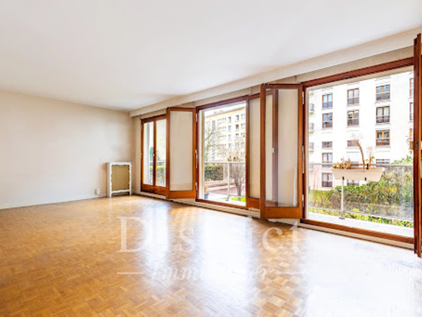 Appartement à vendre - 4 pièces - 81m2 - Paris 15e (75015)