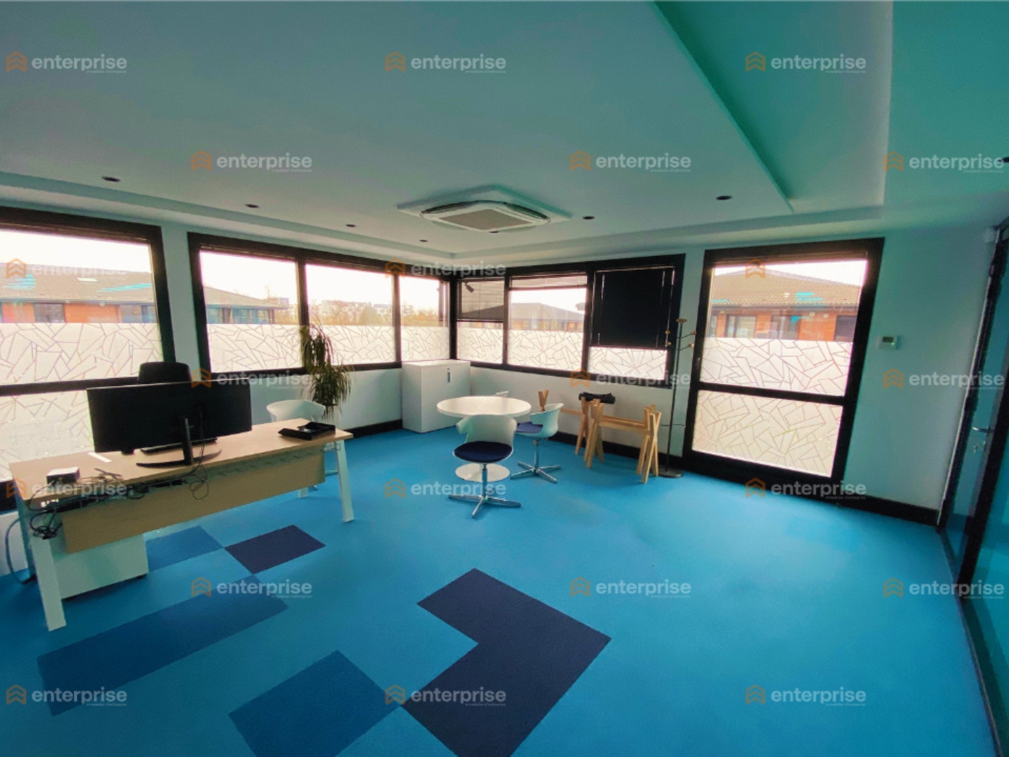 Bureaux 550 m²